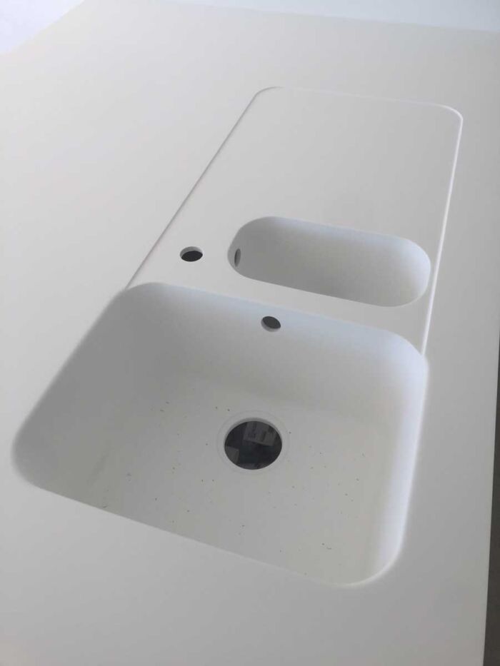 Diore-Solid-Surface-Antarctic-sink