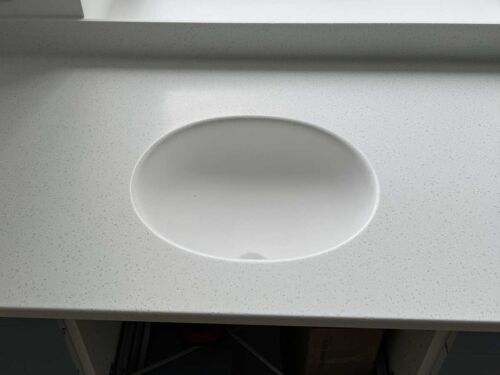 Diore-Solid-Surface-Ice-Fall-4